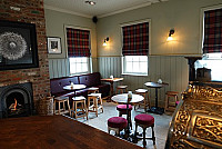 Devonport Gastropub inside