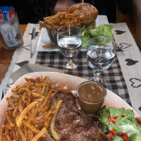 La Table De La Fare food