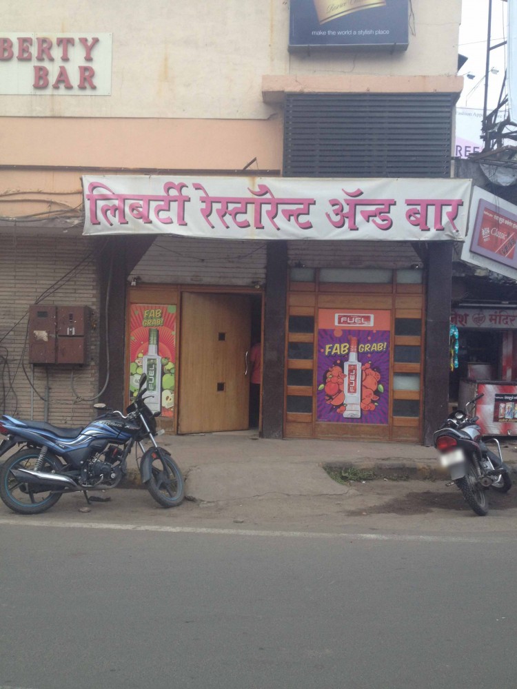 restaurant image