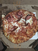 Domino's Pizza food