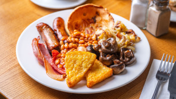 Toby Carvery Goldington food