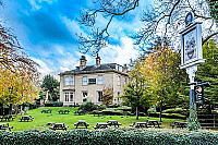 The Calverley Arms outside