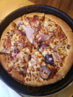 Domino's Pizza food