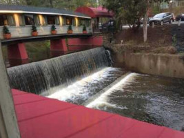 The Mill on the River outside