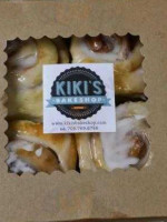 Kiki's Bakeshop food