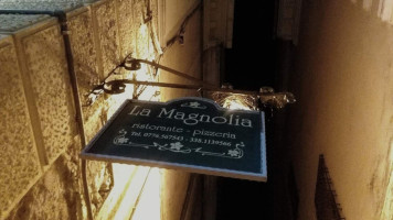 La Magnolia food