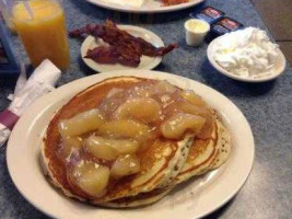 Cocoa Diner food