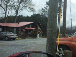 The Shack Bbq outside