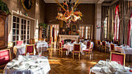 Le Chateau de la Tour food