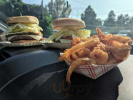 Zack's Drive Inn food