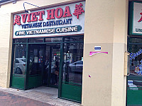 Viet Hoa outside