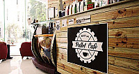 Pallet Cafe inside