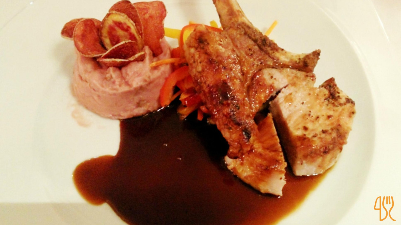 restaurant image