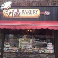 Mills Bakery outside