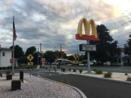 Mcdonald's outside