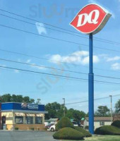 Dairy Queen Treat outside