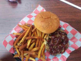 Hog Eye Smoke Pit And Saloon inside