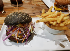 Cairns Burger Cafe food