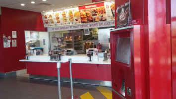 Kfc Troyes La Chapelle inside