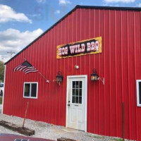 Hog Wild Bbq food