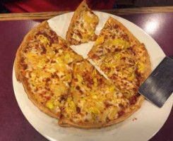 Pizza Hut food