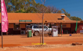 Mt Barnett Roadhouse outside