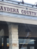 Bandera Wine Spirits outside