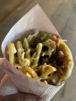 Goldy`s Gyros food