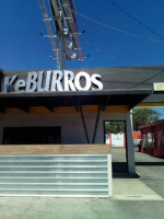 Keburros Percherones outside