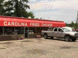 Carolina Fried Chicken And House Of Pizza inside