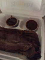 Mickey Pigg's Bbq inside