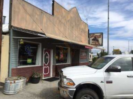 Last Stand Diner Saloon outside