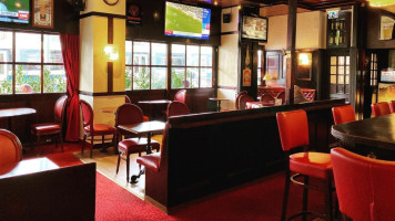 Britannia Pub inside