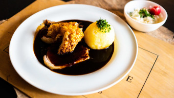 Bachmaier Hofbräu food