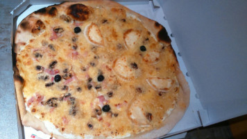 Pizza L'abrivados food