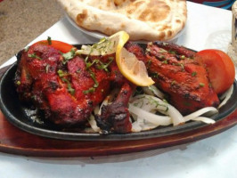 Atocha Tandoori food