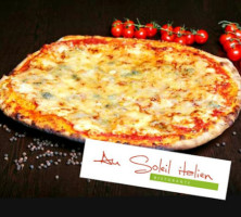 Au Soleil Italien food