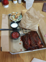 Dickey's Barbecue Pit food