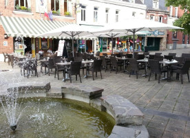 Le Bistrot D'antoine inside