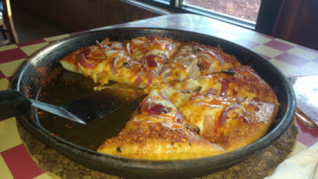 Pizza Hut food