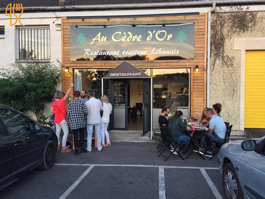 restaurant image