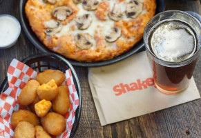 Shakey's Pizza Parlor food