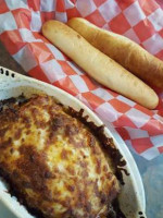 Giovanni's Pizza food