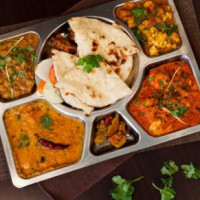 Shish Mahal (albert Court) food