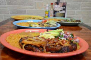 Los Magueyes Belleview food