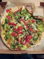 Mod Pizza food