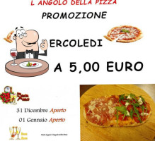 L' Angolo Della Pizza food