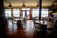 Skipper's Restaurant inside