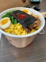 Rakkii Ramen food