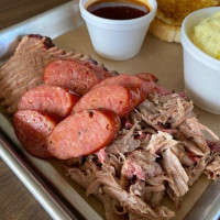 Soulman's B-que food